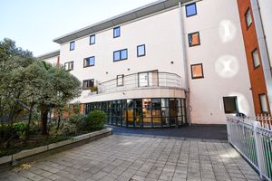 Photo 9- click for photo gallery